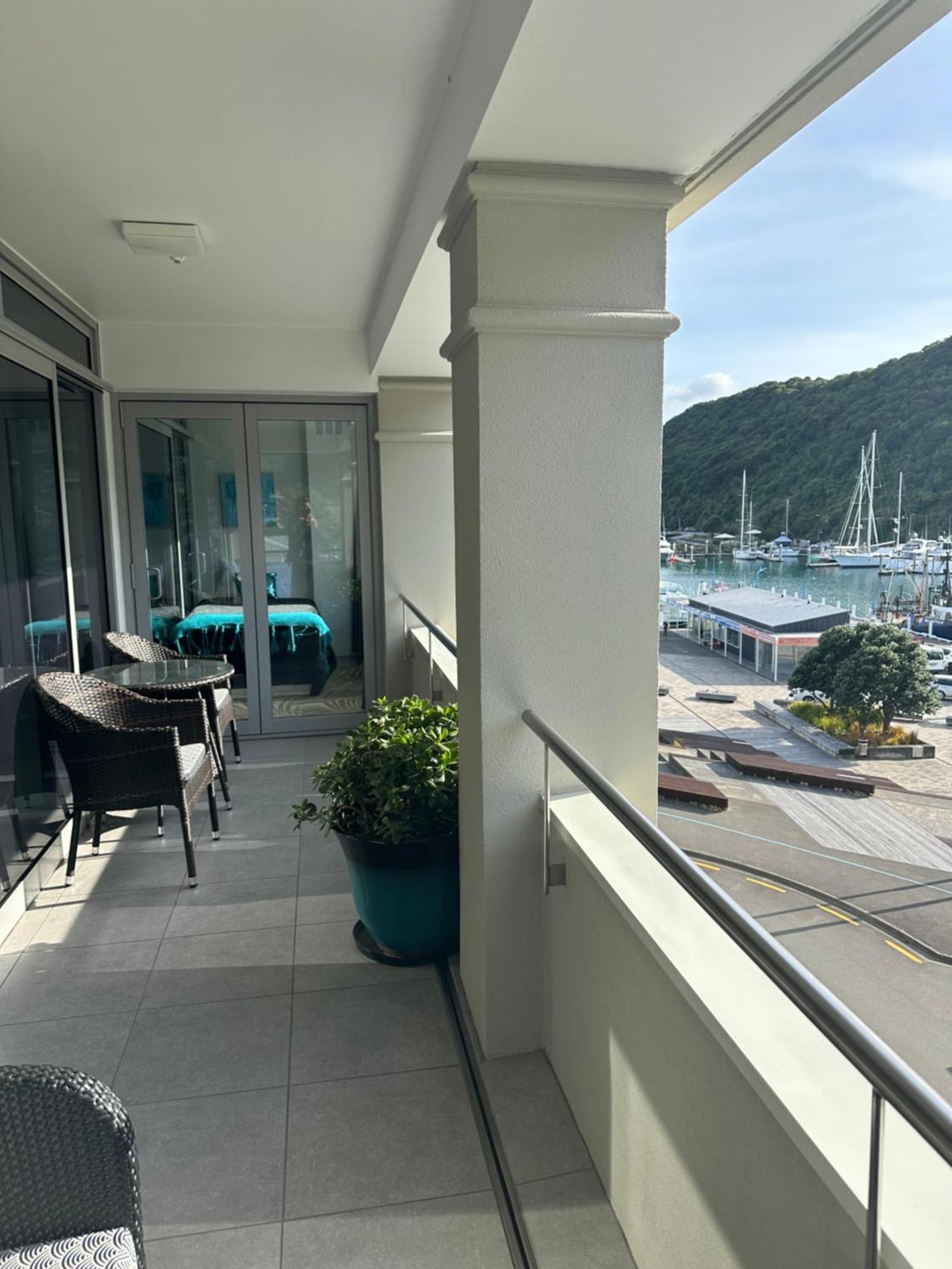Picton Waterfront Apartments ภายนอก รูปภาพ