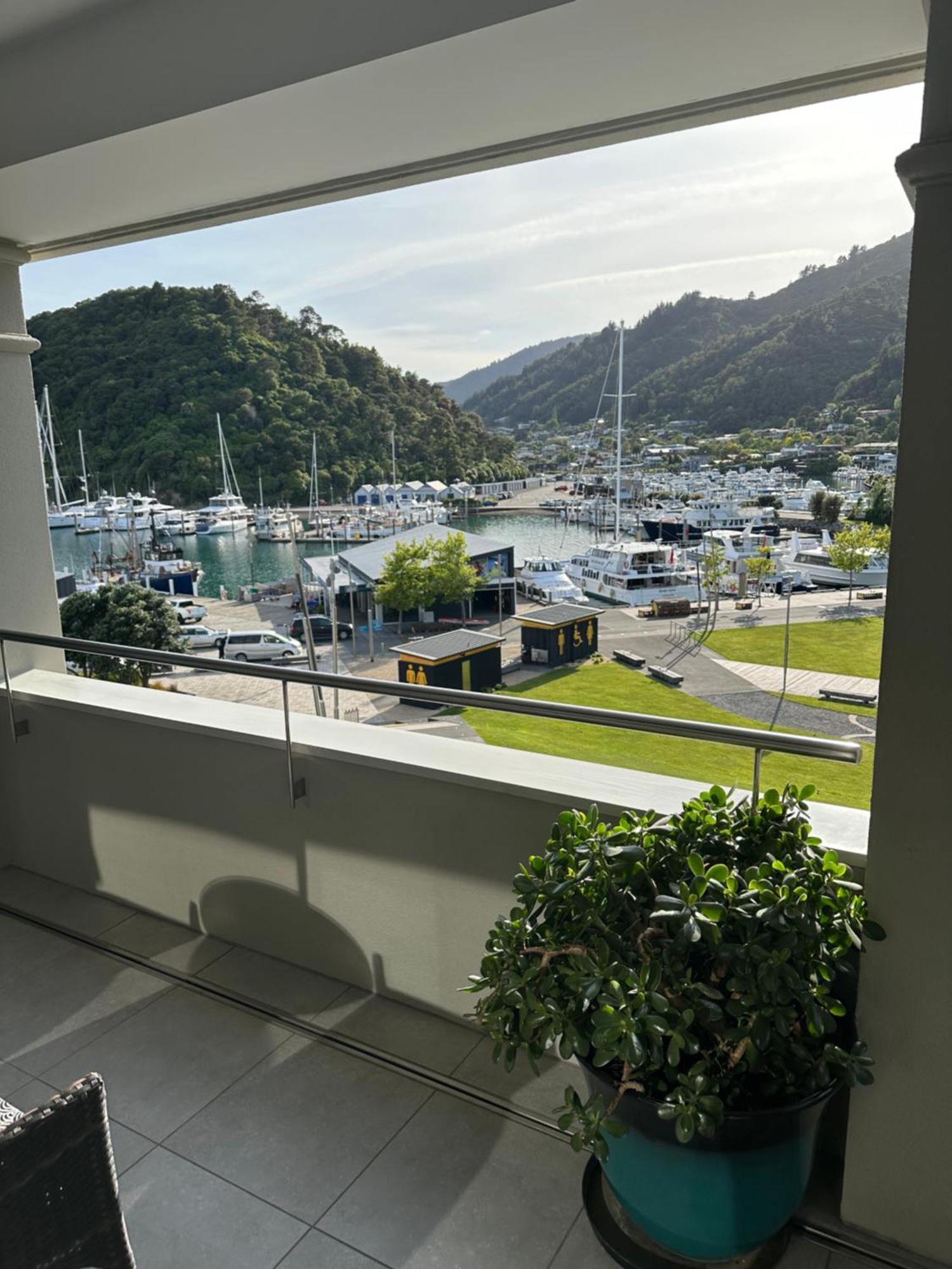 Picton Waterfront Apartments ภายนอก รูปภาพ